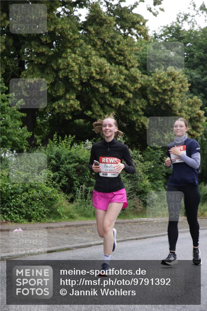 14.06.2026 - REWE Women's Run Jannik Wohlers http://msf.ph/oto/9791392 14.06.2026 10:05:30 Laufen 11500, 7, 1042, 6577 meine-sportfotos.de