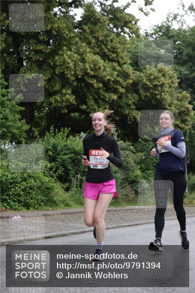 14.06.2026 - REWE Women's Run Jannik Wohlers http://msf.ph/oto/9791394 14.06.2026 10:05:30 Laufen 11500, 1042, 577 meine-sportfotos.de