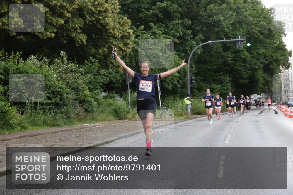 14.06.2026 - REWE Women's Run Jannik Wohlers http://msf.ph/oto/9791401 14.06.2026 09:49:17 Laufen  meine-sportfotos.de