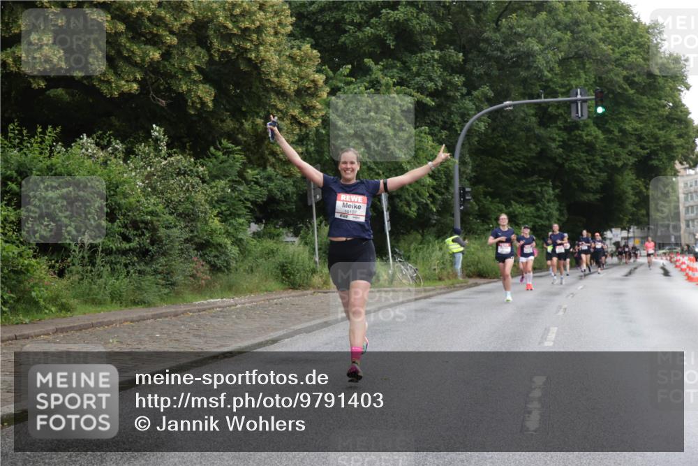 14.06.2026 - REWE Women's Run Jannik Wohlers http://msf.ph/oto/9791403 14.06.2026 09:49:17 Laufen  meine-sportfotos.de