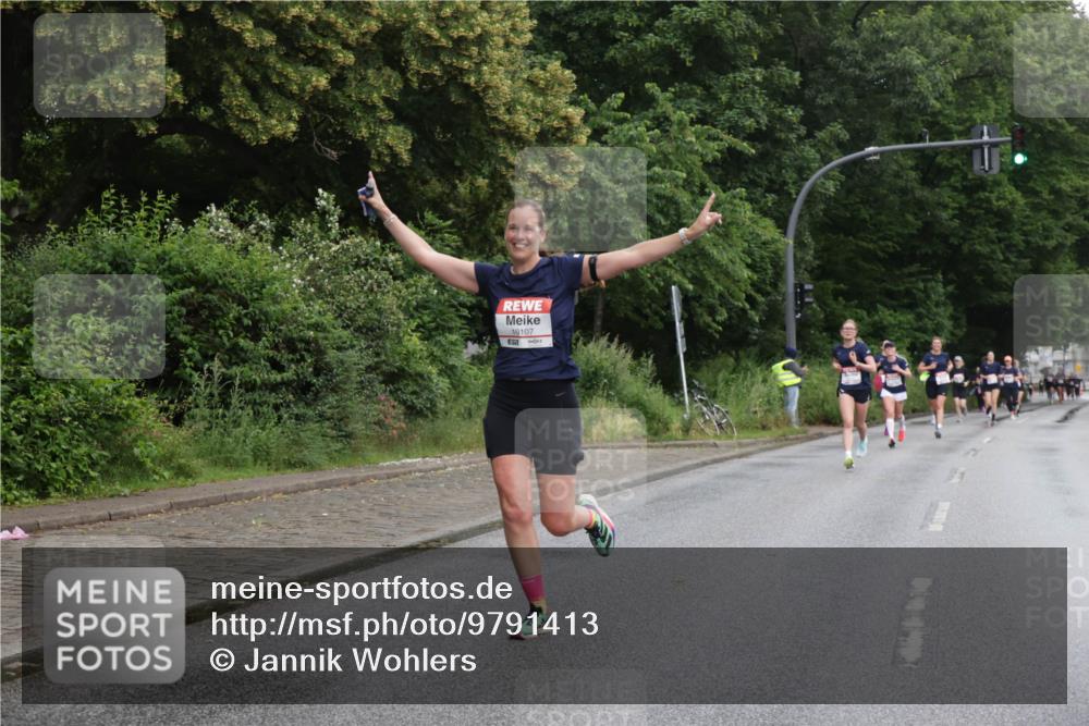 14.06.2026 - REWE Women's Run Jannik Wohlers http://msf.ph/oto/9791413 14.06.2026 09:49:18 Laufen 10107 meine-sportfotos.de