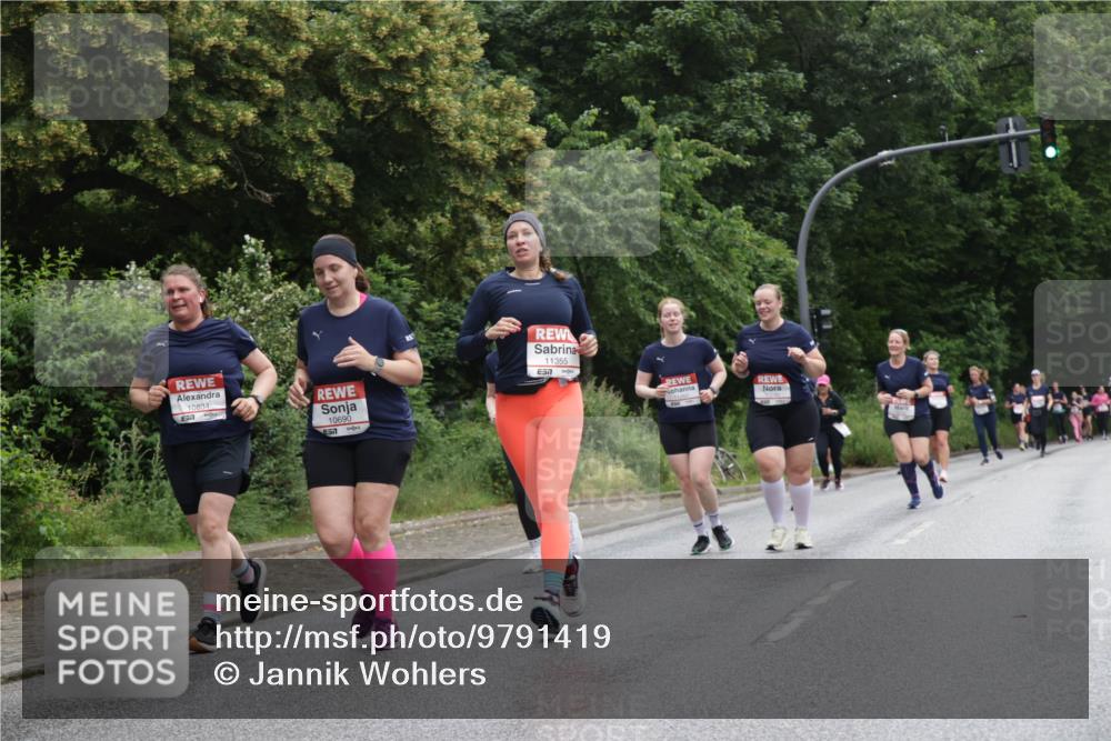 14.06.2026 - REWE Women's Run Jannik Wohlers http://msf.ph/oto/9791419 14.06.2026 10:05:34 Laufen 10834, 10690, 57, 11355, 57 meine-sportfotos.de