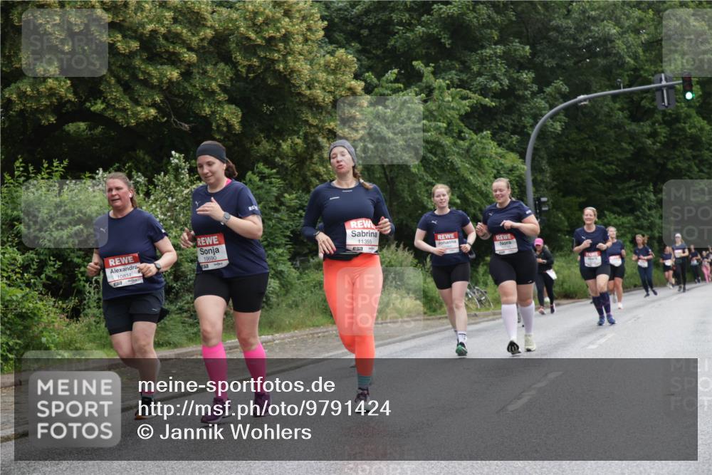 14.06.2026 - REWE Women's Run Jannik Wohlers http://msf.ph/oto/9791424 14.06.2026 10:05:34 Laufen 10834, 517, 11355, 10690 meine-sportfotos.de