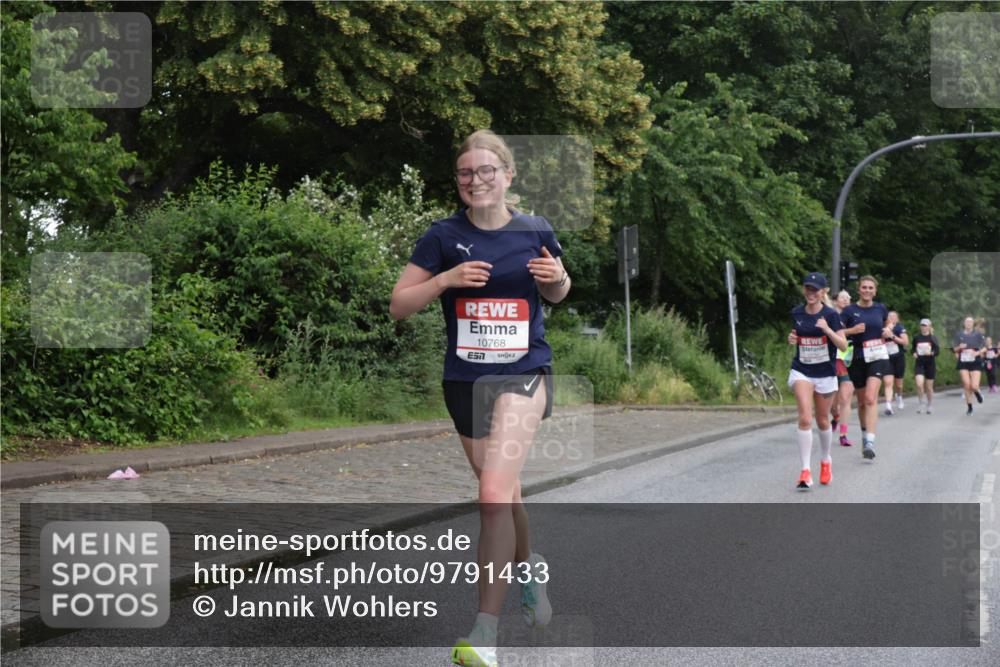 14.06.2026 - REWE Women's Run Jannik Wohlers http://msf.ph/oto/9791433 14.06.2026 09:49:23 Laufen 10768, 7 meine-sportfotos.de