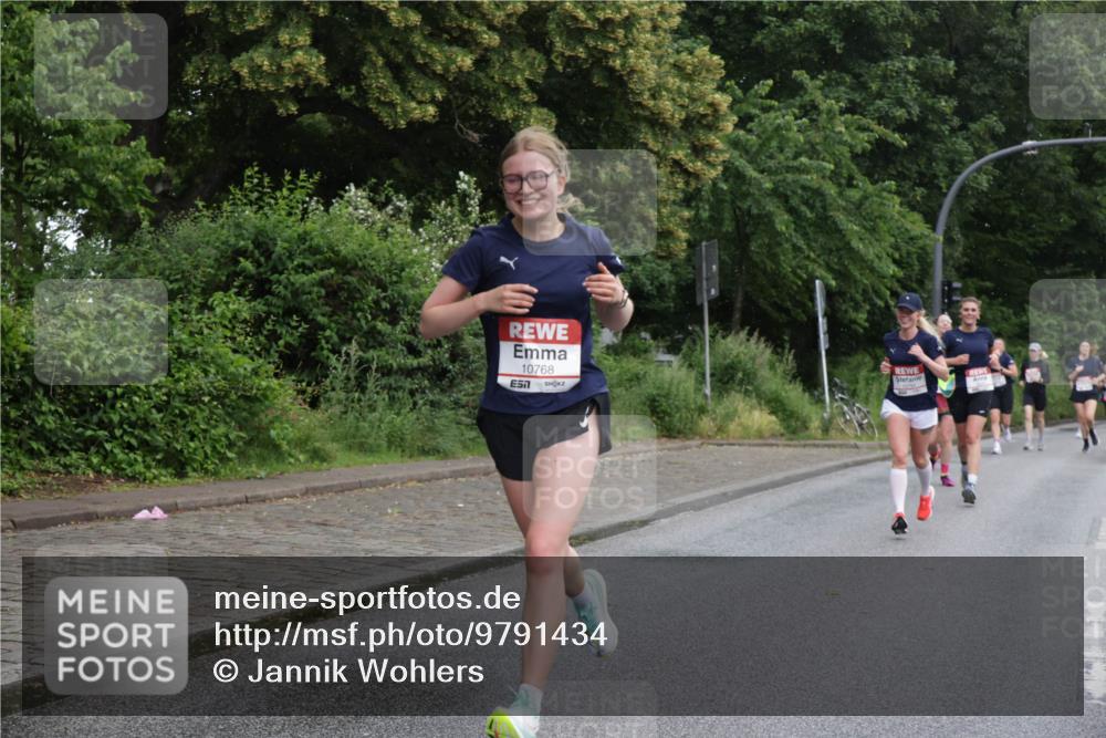 14.06.2026 - REWE Women's Run Jannik Wohlers http://msf.ph/oto/9791434 14.06.2026 09:49:23 Laufen 10768, 57, 10794 meine-sportfotos.de