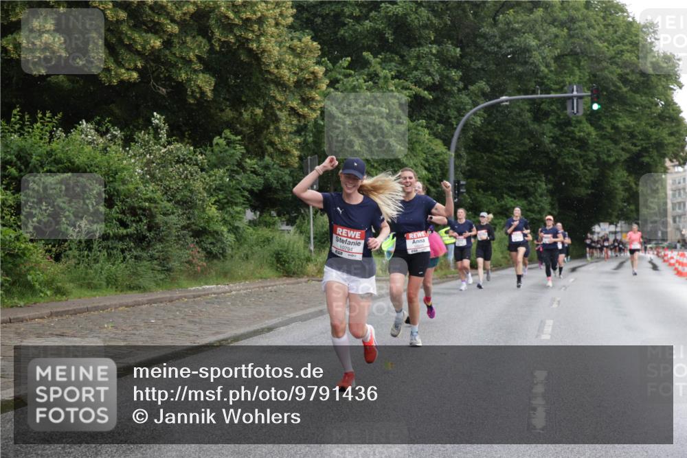 14.06.2026 - REWE Women's Run Jannik Wohlers http://msf.ph/oto/9791436 14.06.2026 09:49:24 Laufen 10794 meine-sportfotos.de