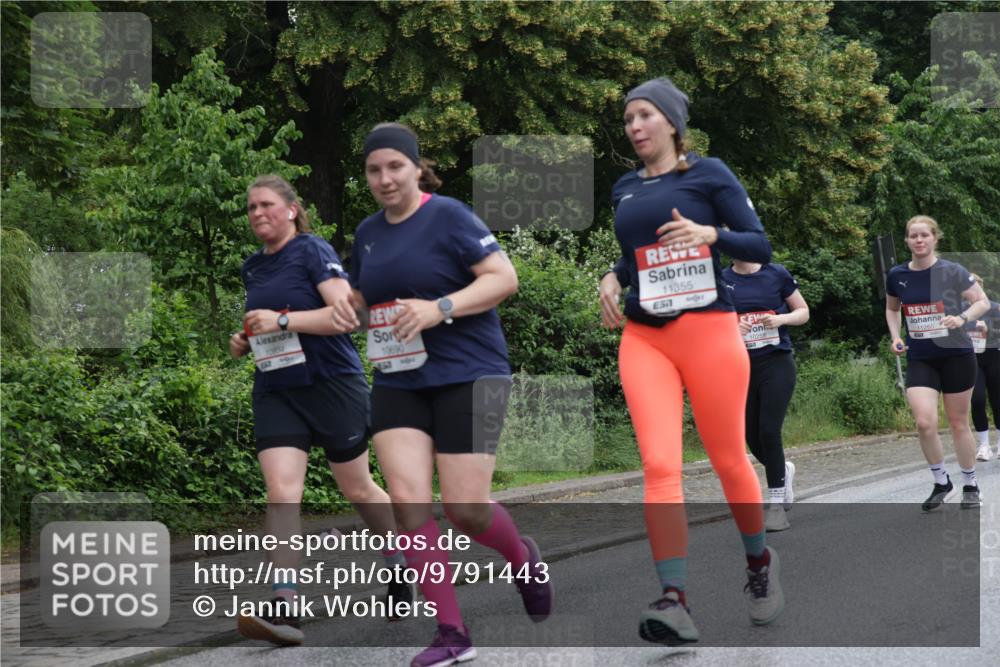 14.06.2026 - REWE Women's Run Jannik Wohlers http://msf.ph/oto/9791443 14.06.2026 10:05:35 Laufen 10804, 10690, 11355, 577, 10258 meine-sportfotos.de