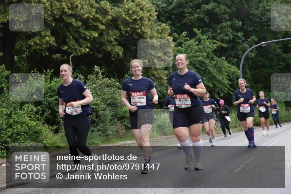 14.06.2026 - REWE Women's Run Jannik Wohlers http://msf.ph/oto/9791447 14.06.2026 10:05:37 Laufen 10258, 11260, 7, 10240 meine-sportfotos.de