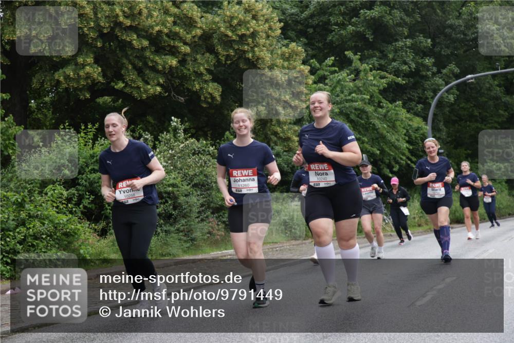 14.06.2026 - REWE Women's Run Jannik Wohlers http://msf.ph/oto/9791449 14.06.2026 10:05:37 Laufen 10258, 57, 11260, 10240 meine-sportfotos.de