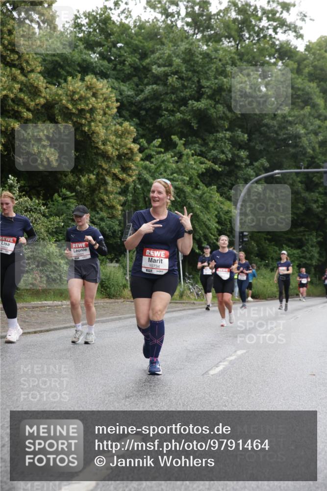 14.06.2026 - REWE Women's Run Jannik Wohlers http://msf.ph/oto/9791464 14.06.2026 10:05:39 Laufen 10004, 10005, 10734, 7 meine-sportfotos.de