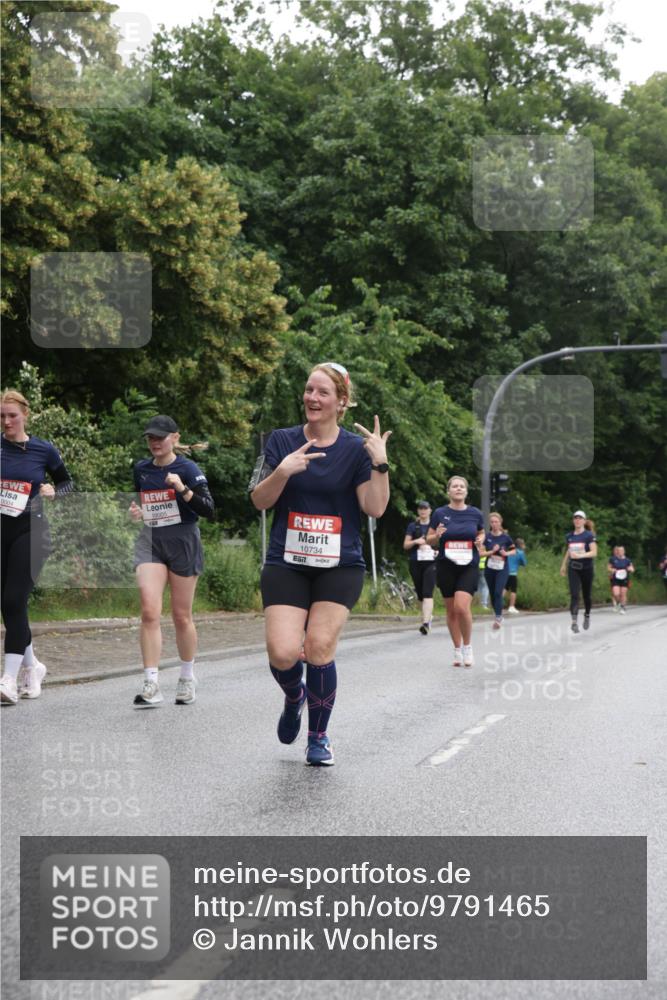 14.06.2026 - REWE Women's Run Jannik Wohlers http://msf.ph/oto/9791465 14.06.2026 10:05:39 Laufen 0004, 10005, 65, 1, 10734, 7 meine-sportfotos.de