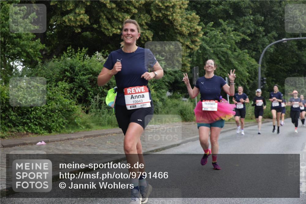 14.06.2026 - REWE Women's Run Jannik Wohlers http://msf.ph/oto/9791466 14.06.2026 09:49:26 Laufen 10943, 10103 meine-sportfotos.de