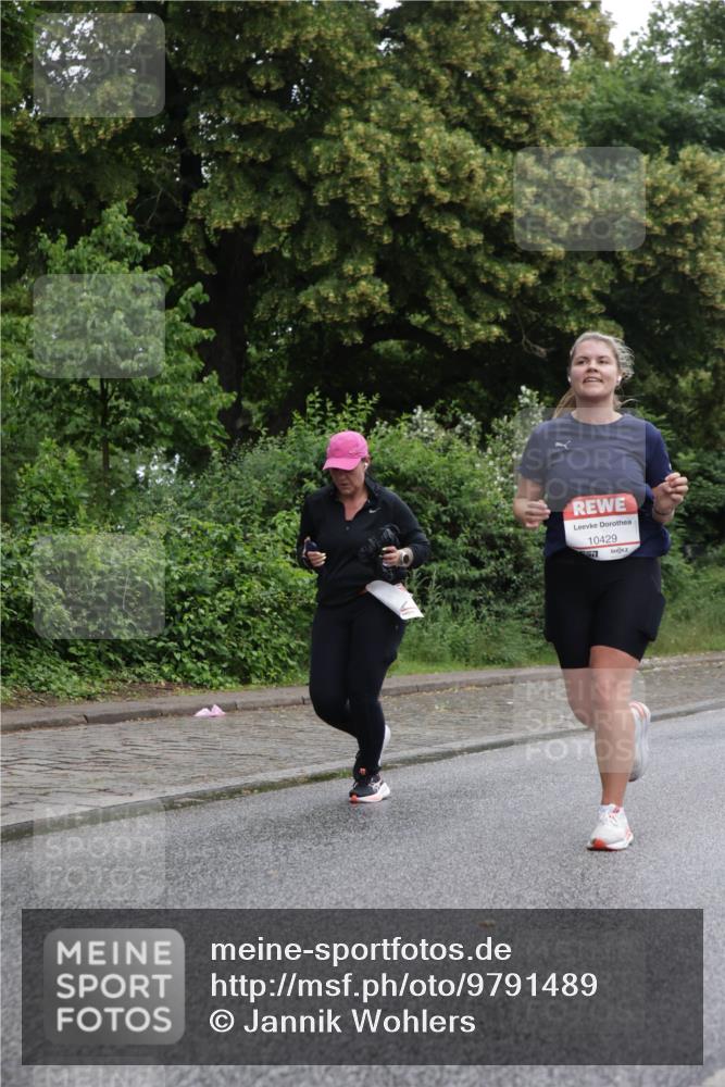 14.06.2026 - REWE Women's Run Jannik Wohlers http://msf.ph/oto/9791489 14.06.2026 10:05:43 Laufen 10429, 57 meine-sportfotos.de
