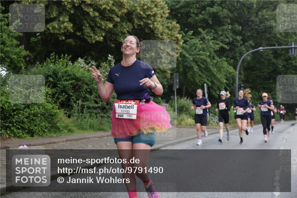 14.06.2026 - REWE Women's Run Jannik Wohlers http://msf.ph/oto/9791490 14.06.2026 09:49:27 Laufen 10103, 7 meine-sportfotos.de