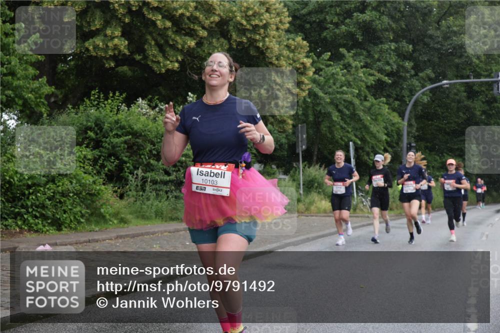 14.06.2026 - REWE Women's Run Jannik Wohlers http://msf.ph/oto/9791492 14.06.2026 09:49:27 Laufen 10103, 7 meine-sportfotos.de