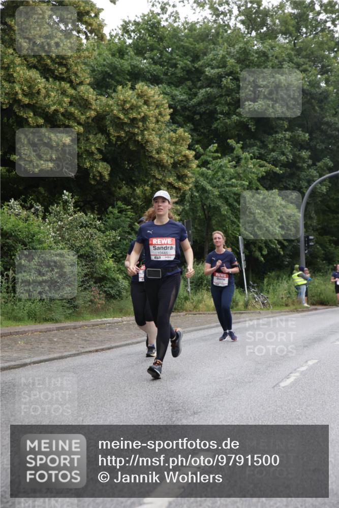 14.06.2026 - REWE Women's Run Jannik Wohlers http://msf.ph/oto/9791500 14.06.2026 10:05:44 Laufen 10445, 57 meine-sportfotos.de