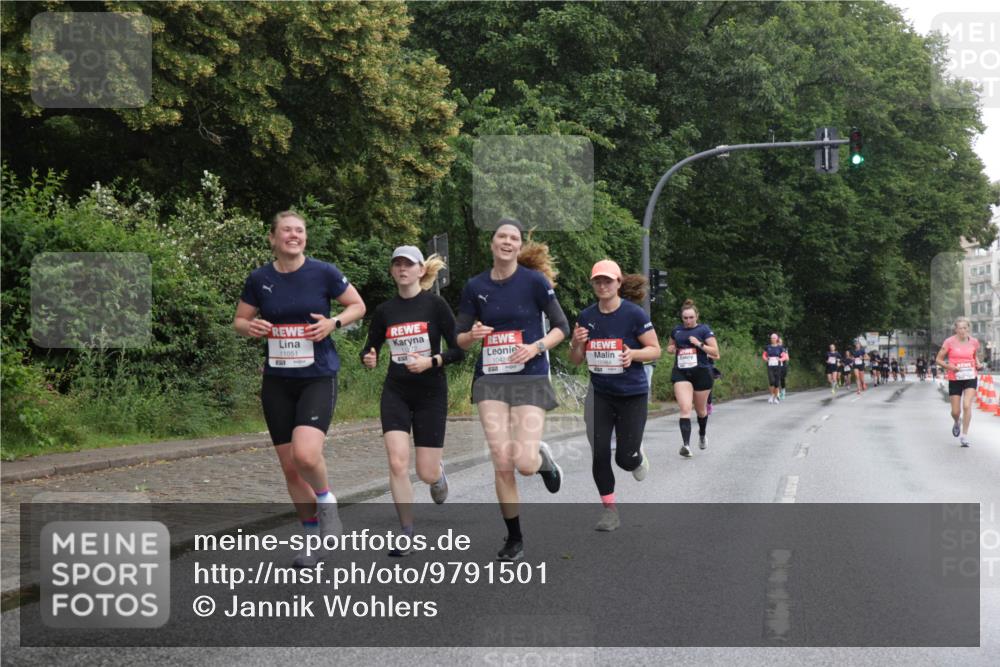 14.06.2026 - REWE Women's Run Jannik Wohlers http://msf.ph/oto/9791501 14.06.2026 09:49:29 Laufen 11051, 10424 meine-sportfotos.de