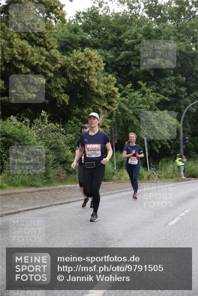 14.06.2026 - REWE Women's Run Jannik Wohlers http://msf.ph/oto/9791505 14.06.2026 10:05:44 Laufen 10445, 57 meine-sportfotos.de