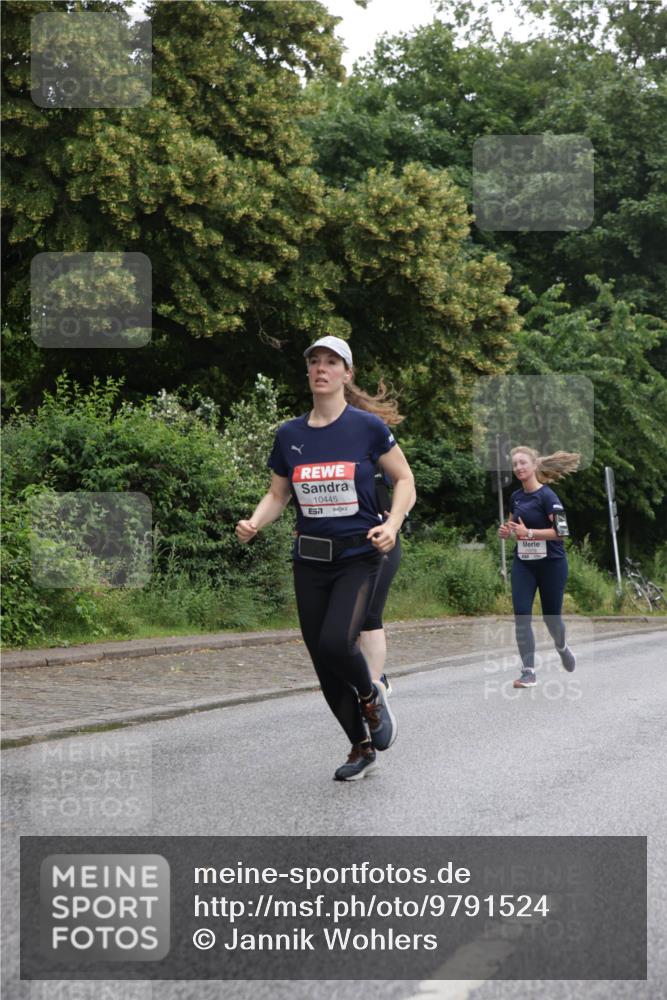 14.06.2026 - REWE Women's Run Jannik Wohlers http://msf.ph/oto/9791524 14.06.2026 10:05:45 Laufen 10445, 57 meine-sportfotos.de