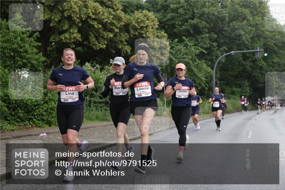 14.06.2026 - REWE Women's Run Jannik Wohlers http://msf.ph/oto/9791525 14.06.2026 09:49:30 Laufen 11051, 57, 11272, 10424, 657, 10984, 57 meine-sportfotos.de