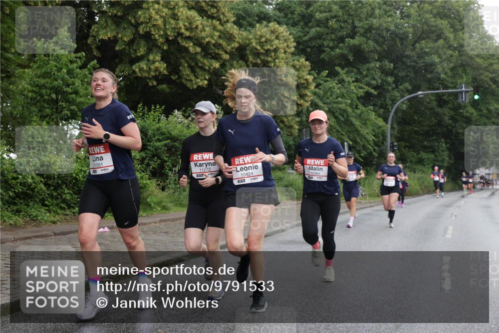 14.06.2026 - REWE Women's Run Jannik Wohlers http://msf.ph/oto/9791533 14.06.2026 09:49:30 Laufen 11051, 61, 11272, 10424, 57, 10984 meine-sportfotos.de