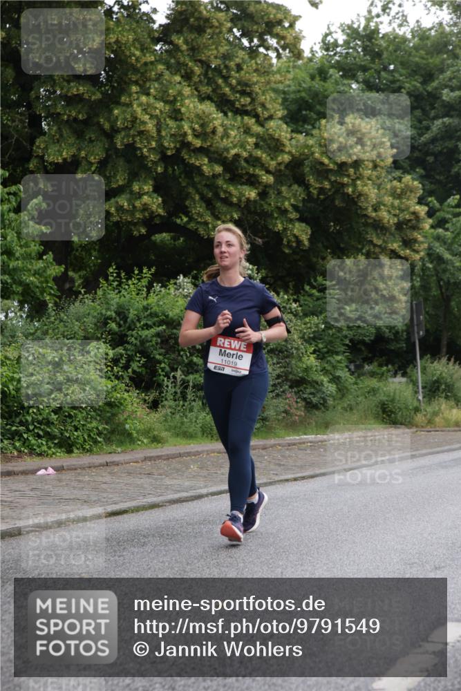 14.06.2026 - REWE Women's Run Jannik Wohlers http://msf.ph/oto/9791549 14.06.2026 10:05:47 Laufen 11019 meine-sportfotos.de
