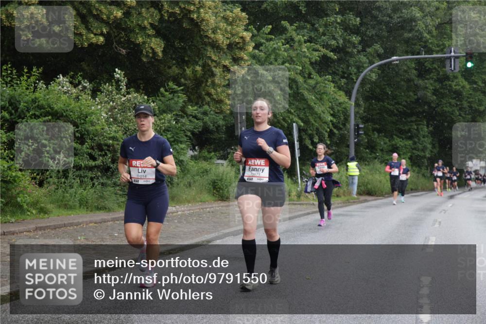 14.06.2026 - REWE Women's Run Jannik Wohlers http://msf.ph/oto/9791550 14.06.2026 09:49:33 Laufen 11014, 57, 10871 meine-sportfotos.de
