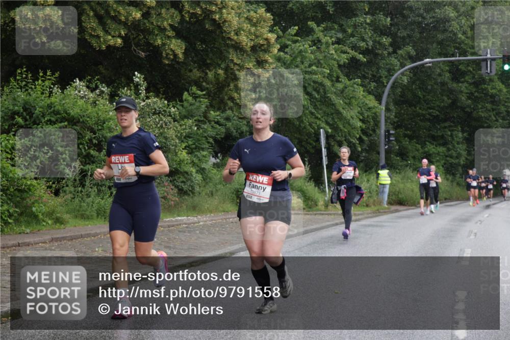 14.06.2026 - REWE Women's Run Jannik Wohlers http://msf.ph/oto/9791558 14.06.2026 09:49:33 Laufen 10871 meine-sportfotos.de