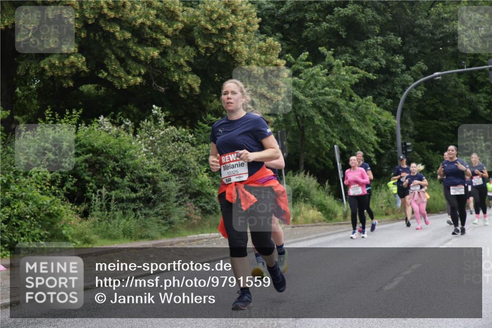 14.06.2026 - REWE Women's Run Jannik Wohlers http://msf.ph/oto/9791559 14.06.2026 10:05:54 Laufen 10325 meine-sportfotos.de