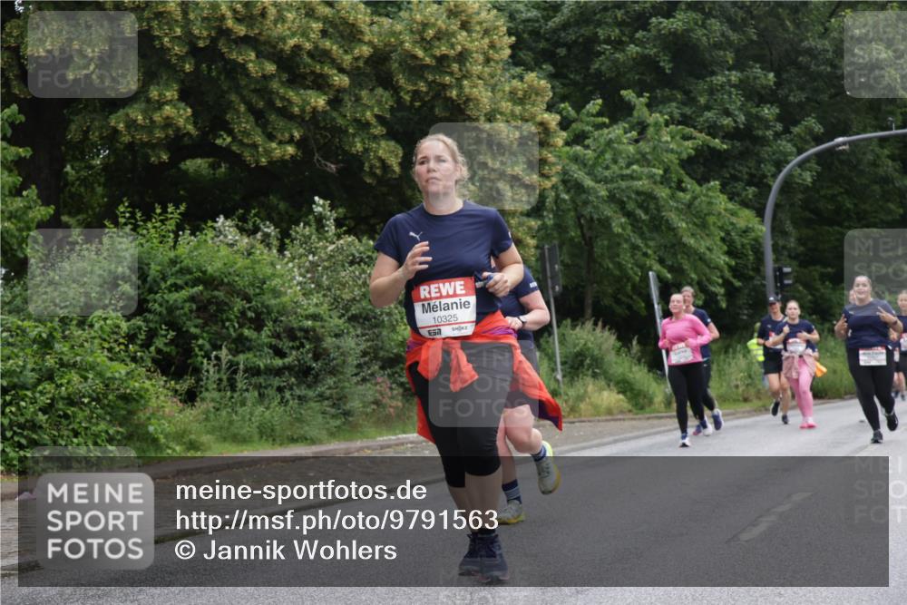 14.06.2026 - REWE Women's Run Jannik Wohlers http://msf.ph/oto/9791563 14.06.2026 10:05:54 Laufen 10325, 57 meine-sportfotos.de