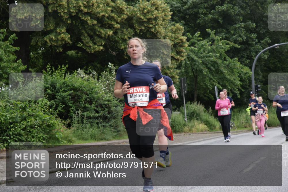 14.06.2026 - REWE Women's Run Jannik Wohlers http://msf.ph/oto/9791571 14.06.2026 10:05:54 Laufen 10325 meine-sportfotos.de