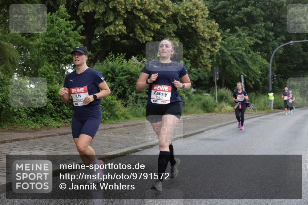 14.06.2026 - REWE Women's Run Jannik Wohlers http://msf.ph/oto/9791572 14.06.2026 09:49:34 Laufen 11014, 10871, 7 meine-sportfotos.de