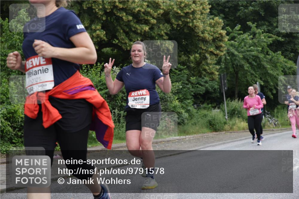 14.06.2026 - REWE Women's Run Jannik Wohlers http://msf.ph/oto/9791578 14.06.2026 10:05:55 Laufen 10325, 10795, 57 meine-sportfotos.de