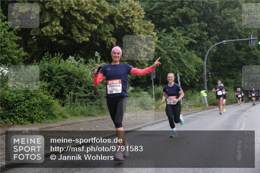 14.06.2026 - REWE Women's Run Jannik Wohlers http://msf.ph/oto/9791583 14.06.2026 09:49:40 Laufen 10952, 657 meine-sportfotos.de