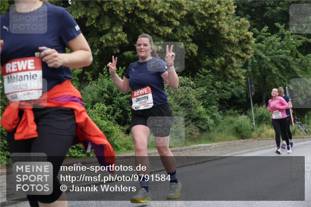 14.06.2026 - REWE Women's Run Jannik Wohlers http://msf.ph/oto/9791584 14.06.2026 10:05:55 Laufen 10325, 577, 10795 meine-sportfotos.de