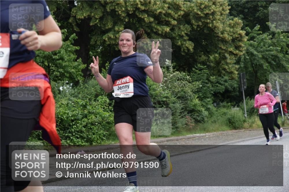 14.06.2026 - REWE Women's Run Jannik Wohlers http://msf.ph/oto/9791590 14.06.2026 10:05:55 Laufen 0795 meine-sportfotos.de
