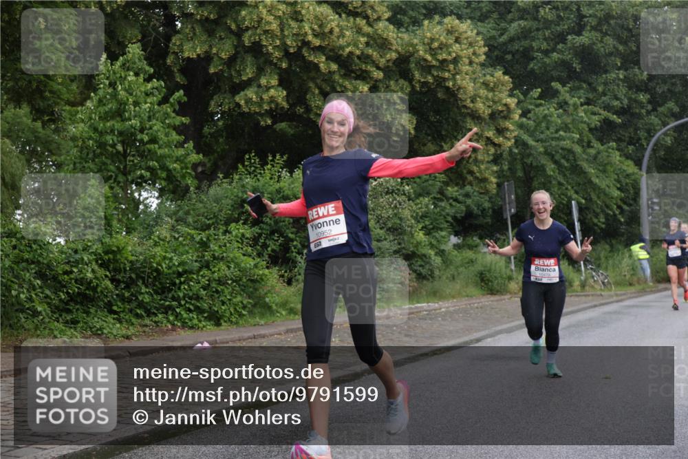 14.06.2026 - REWE Women's Run Jannik Wohlers http://msf.ph/oto/9791599 14.06.2026 09:49:40 Laufen 10952, 10478 meine-sportfotos.de