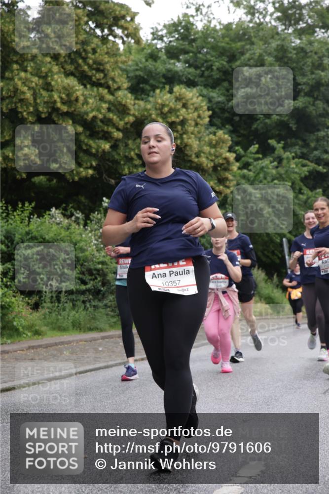 14.06.2026 - REWE Women's Run Jannik Wohlers http://msf.ph/oto/9791606 14.06.2026 10:05:59 Laufen 10357, 657 meine-sportfotos.de