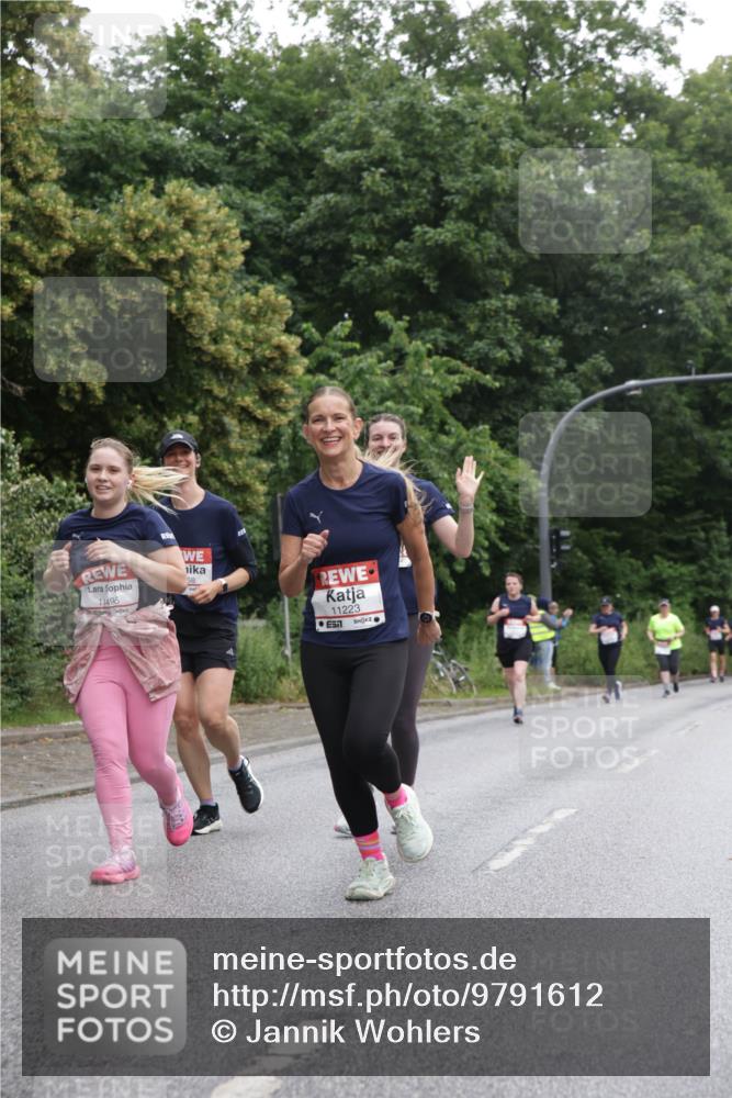 14.06.2026 - REWE Women's Run Jannik Wohlers http://msf.ph/oto/9791612 14.06.2026 10:06:00 Laufen 11495, 58, 11223, 57 meine-sportfotos.de