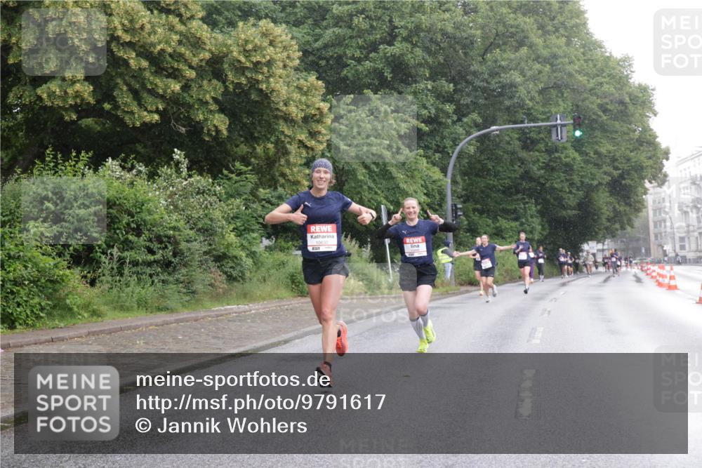 14.06.2026 - REWE Women's Run Jannik Wohlers http://msf.ph/oto/9791617 14.06.2026 09:49:44 Laufen 10632 meine-sportfotos.de