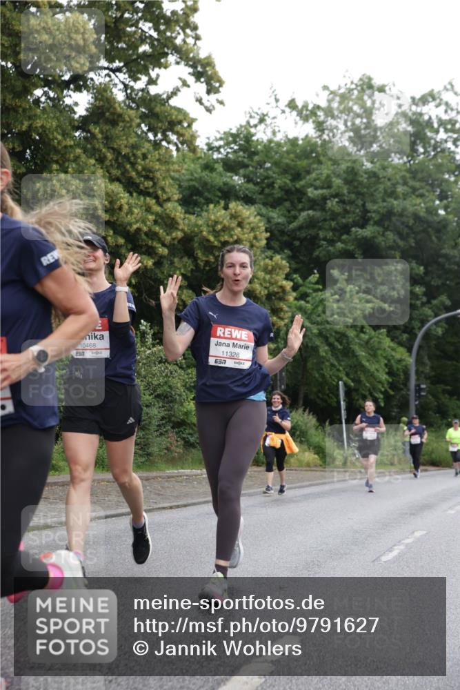 14.06.2026 - REWE Women's Run Jannik Wohlers http://msf.ph/oto/9791627 14.06.2026 10:06:01 Laufen 10468, 57, 11328, 7 meine-sportfotos.de