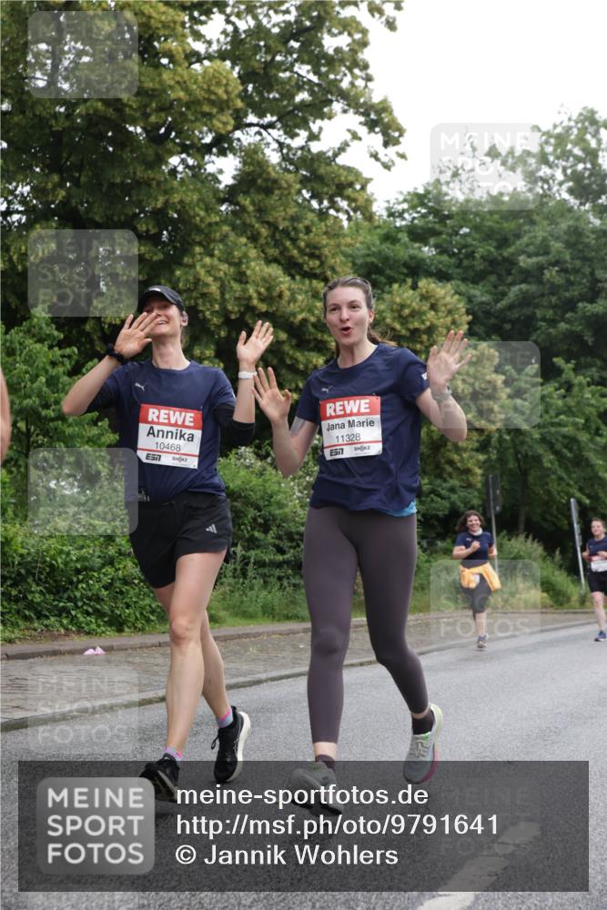 14.06.2026 - REWE Women's Run Jannik Wohlers http://msf.ph/oto/9791641 14.06.2026 10:06:02 Laufen 10468, 11328, 57 meine-sportfotos.de