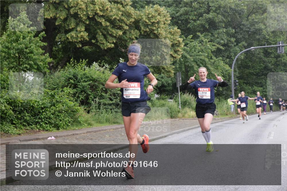 14.06.2026 - REWE Women's Run Jannik Wohlers http://msf.ph/oto/9791646 14.06.2026 09:49:45 Laufen 10632, 57, 57 meine-sportfotos.de