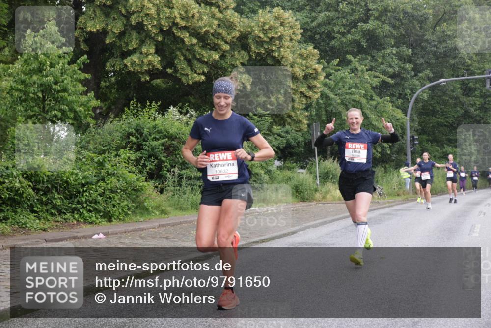 14.06.2026 - REWE Women's Run Jannik Wohlers http://msf.ph/oto/9791650 14.06.2026 09:49:45 Laufen 10632, 57 meine-sportfotos.de
