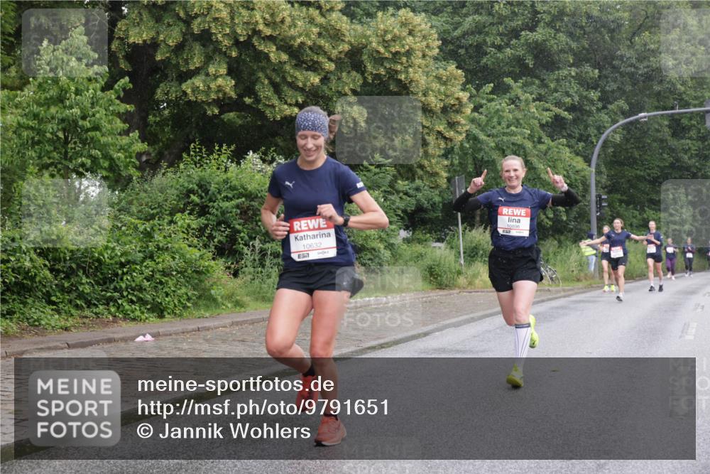 14.06.2026 - REWE Women's Run Jannik Wohlers http://msf.ph/oto/9791651 14.06.2026 09:49:45 Laufen 10632, 7, 10896 meine-sportfotos.de