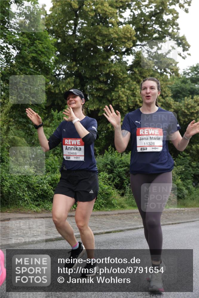 14.06.2026 - REWE Women's Run Jannik Wohlers http://msf.ph/oto/9791654 14.06.2026 10:06:02 Laufen 10468, 57, 11328, 7 meine-sportfotos.de