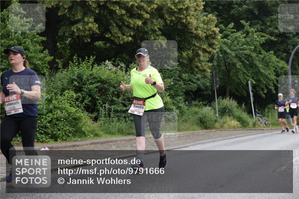 14.06.2026 - REWE Women's Run Jannik Wohlers http://msf.ph/oto/9791666 14.06.2026 10:06:10 Laufen 10525, 10247 meine-sportfotos.de