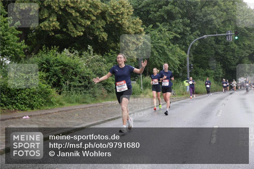 14.06.2026 - REWE Women's Run Jannik Wohlers http://msf.ph/oto/9791680 14.06.2026 09:49:49 Laufen  meine-sportfotos.de