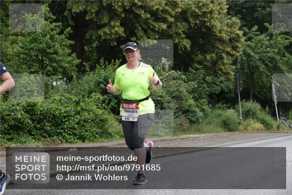 14.06.2026 - REWE Women's Run Jannik Wohlers http://msf.ph/oto/9791685 14.06.2026 10:06:10 Laufen 10247, 7 meine-sportfotos.de