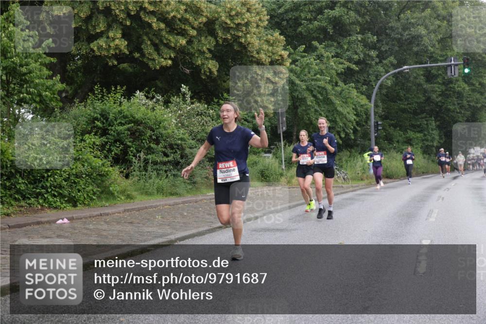 14.06.2026 - REWE Women's Run Jannik Wohlers http://msf.ph/oto/9791687 14.06.2026 09:49:50 Laufen 10847 meine-sportfotos.de